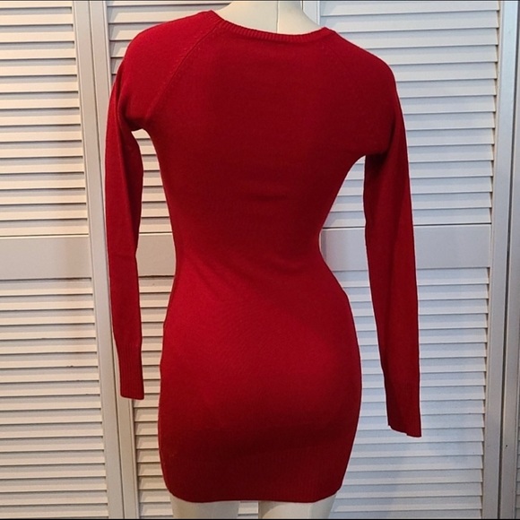 Sexy Red Sweater Dress (IZ Byer) - Picture 2 of 6